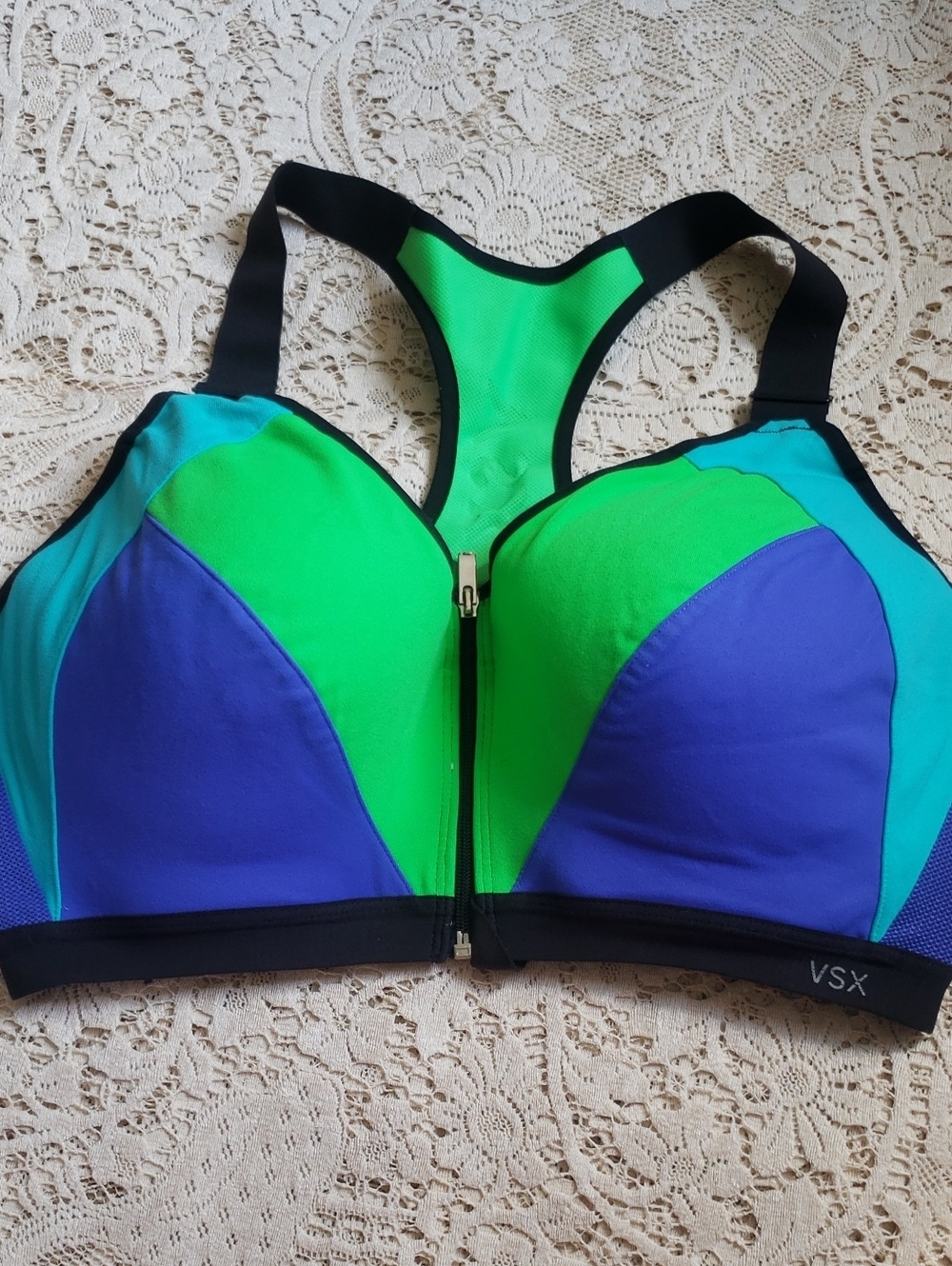 VSX Colorblock Sport Front-Zip Bra in Green & Blue